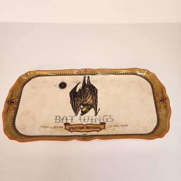 Magenta Spooky Halloween Ceramic Tray With A Bat - Picture 1 of 7